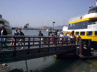 Ara Disembarking
